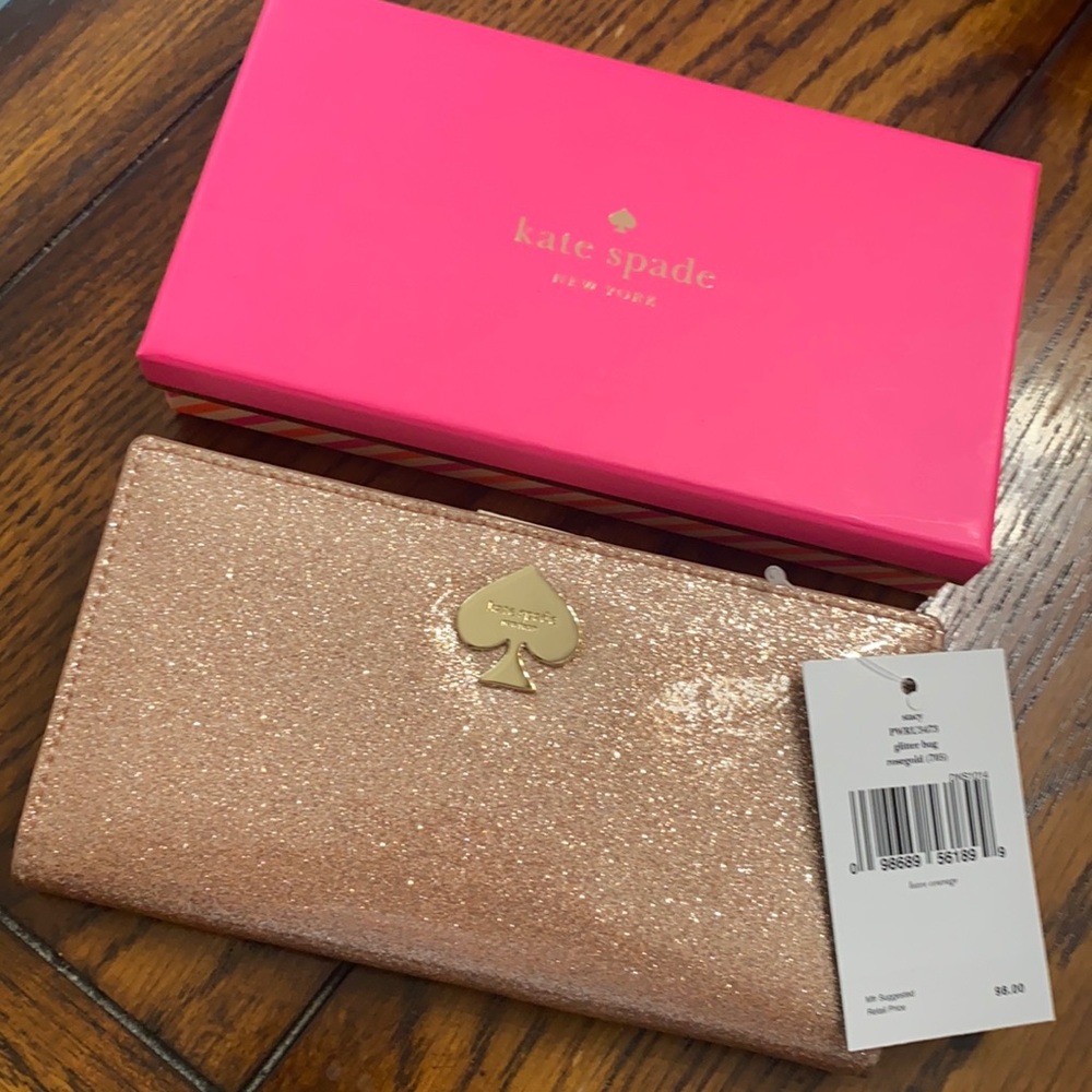 Kate Spade Rose Gold wallet New With Tags